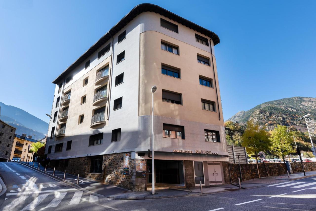 Aparthotel Iceberg Sant Julià de Lòria Eksteriør bilde